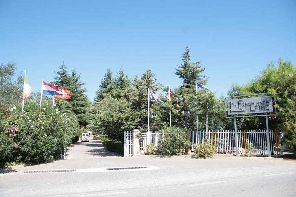 Villaggio Turistico Residence Delfino Vieste Eksteriør billede