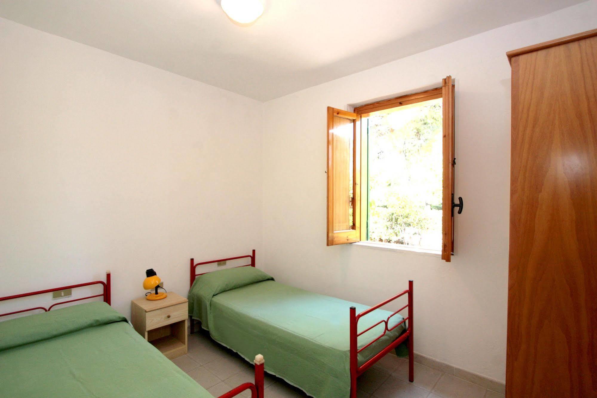 Villaggio Turistico Residence Delfino Vieste Eksteriør billede